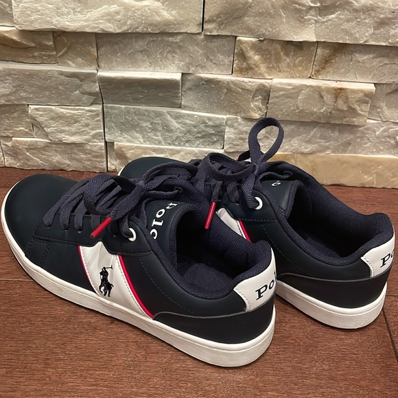 Polo Ralph Lauren NEW sneakers - Picture 5 of 9
